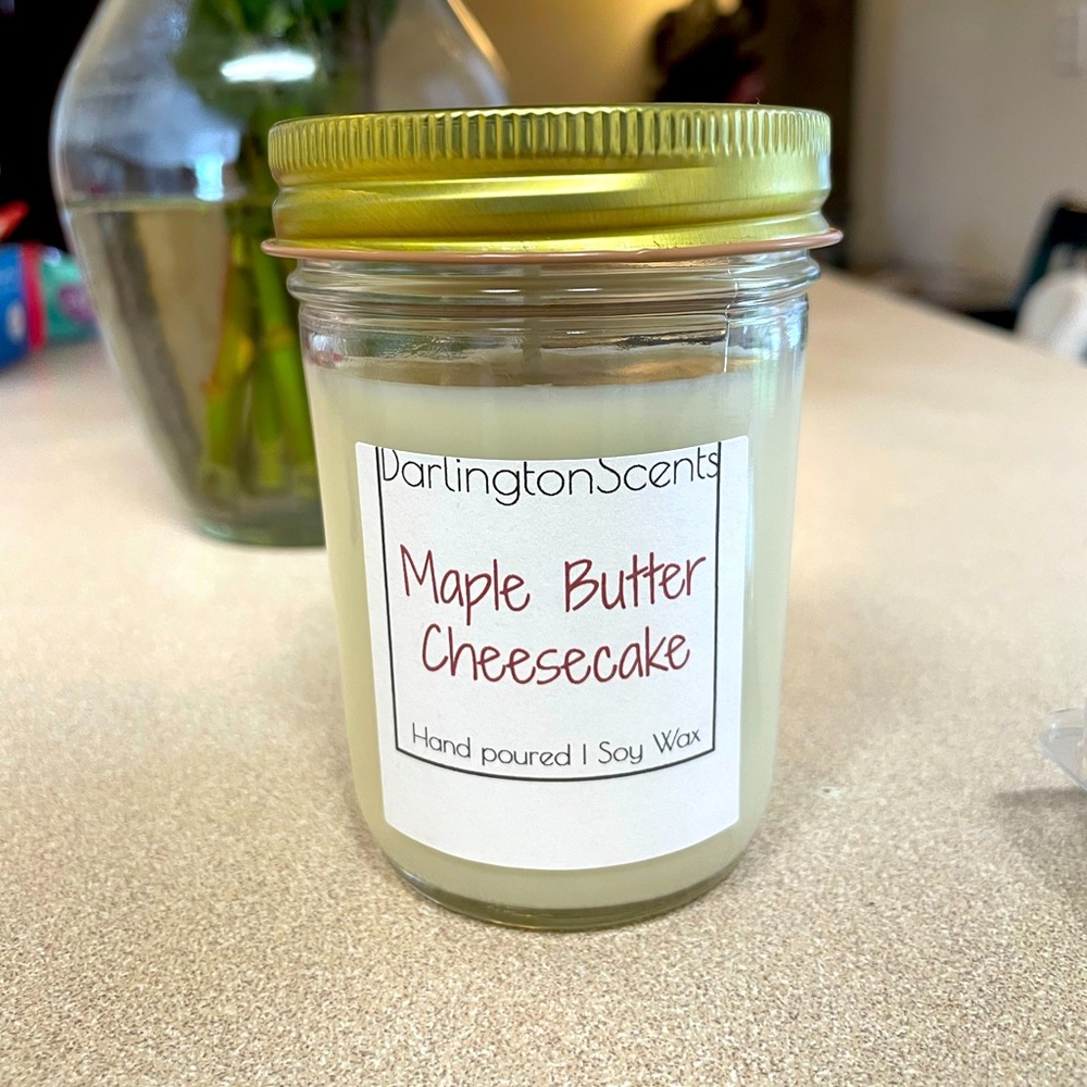 Cheesecake candle